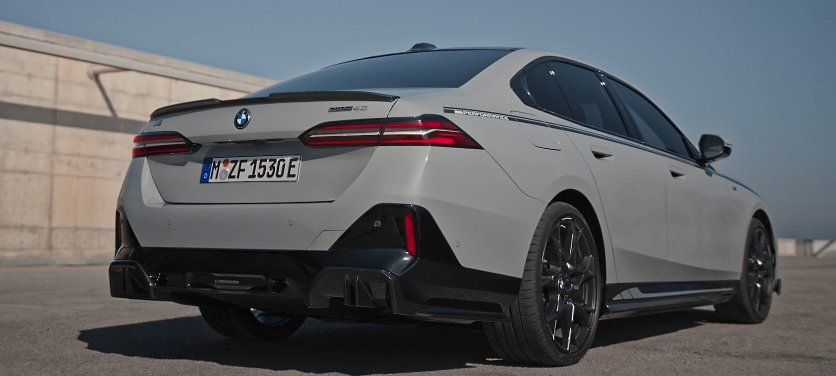 BMW i5 G60 BMW M Performance Parts Exterieur Design BMW i5 G60 2023 BMW M Performance Parts Exterieur Design