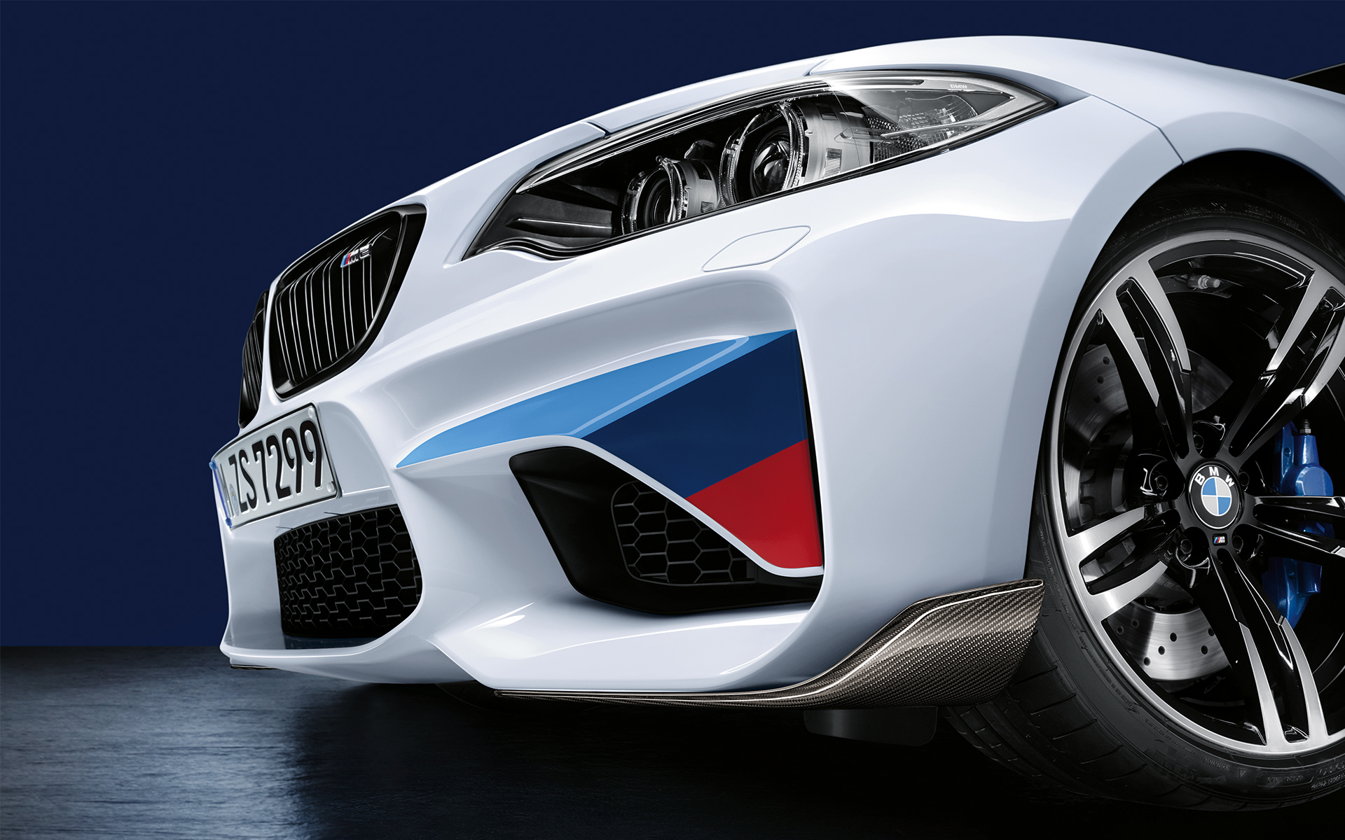 BMW M Performance Original-Zubehör - Stoßstange und Leuchten BMW M Performance Original-Zubehör - Stoßstange und Leuchten