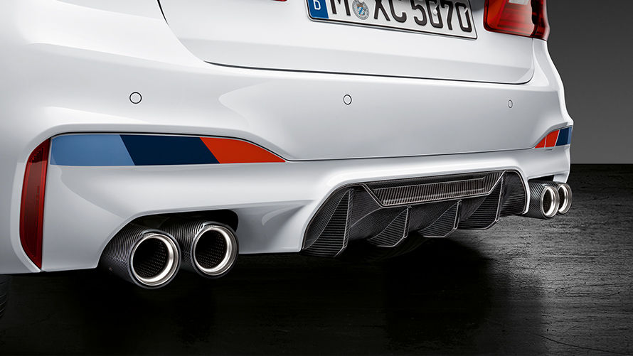 BMW M Performance Original-Zubehör - Einparkhilfe: Parksensoren und Auspuffrohre BMW M Performance Original-Zubehör - Einparkhilfe: Parksensoren und Auspuffrohre