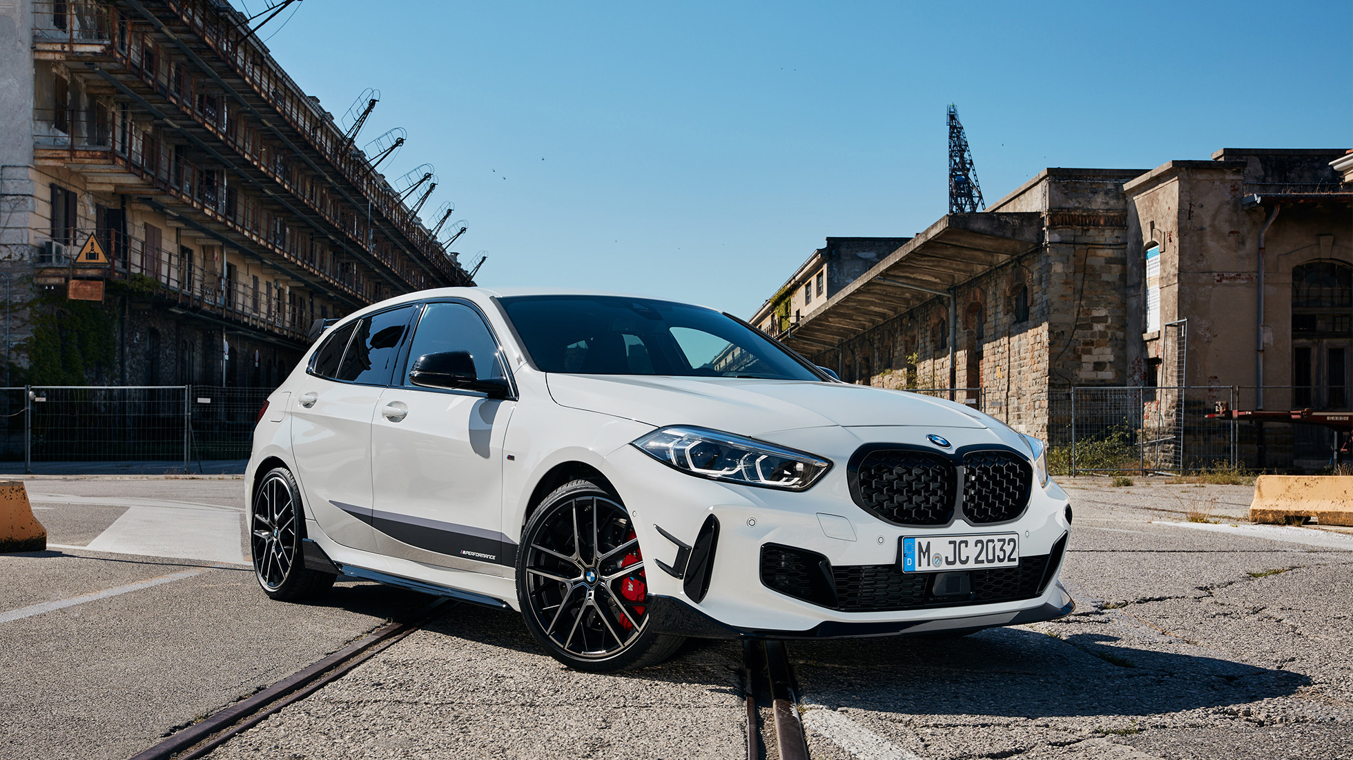 BMW M135i xDrive M Performance Design 02 BMW 1er BMW M135i xDrive M Performance Design 02