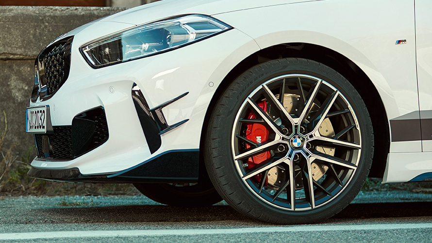 BMW M Performance 19" Leichtmetallrad Doppelspeiche 555 M Bicolor BMW M Performance 19" Leichtmetallrad Doppelspeiche 555 M Bicolor BMW Angebote Sommer
