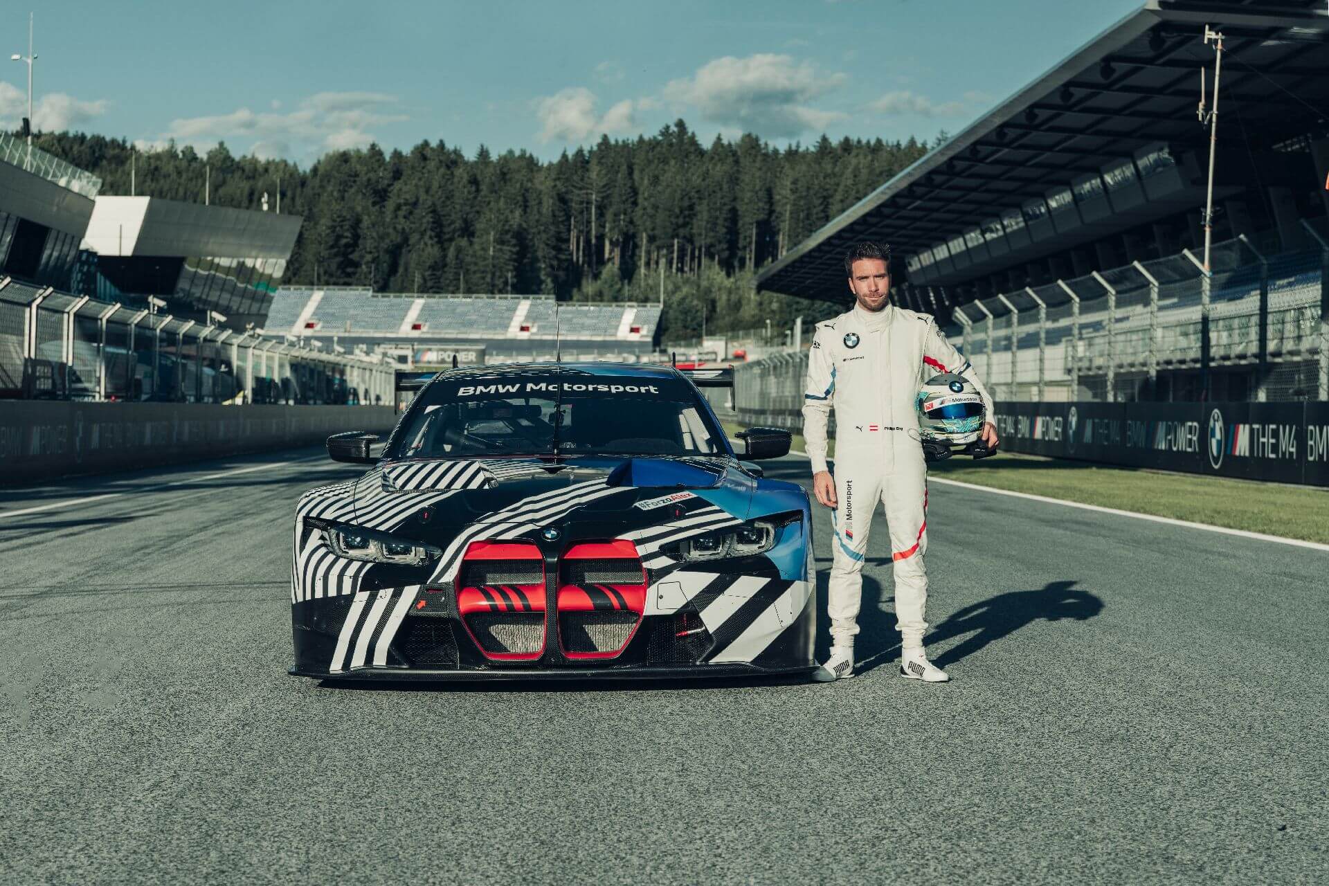 BMW SIM RACING. BMW SIM RACING.