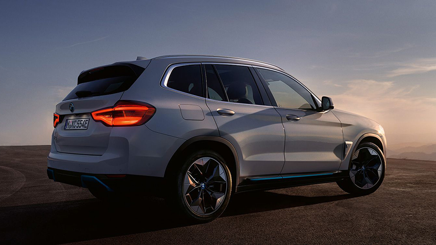 BMW iX3 BMW iX3