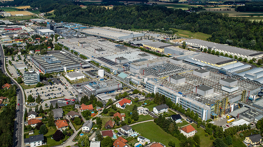 BMW Group Werk Steyr BMW Group Werk Steyr