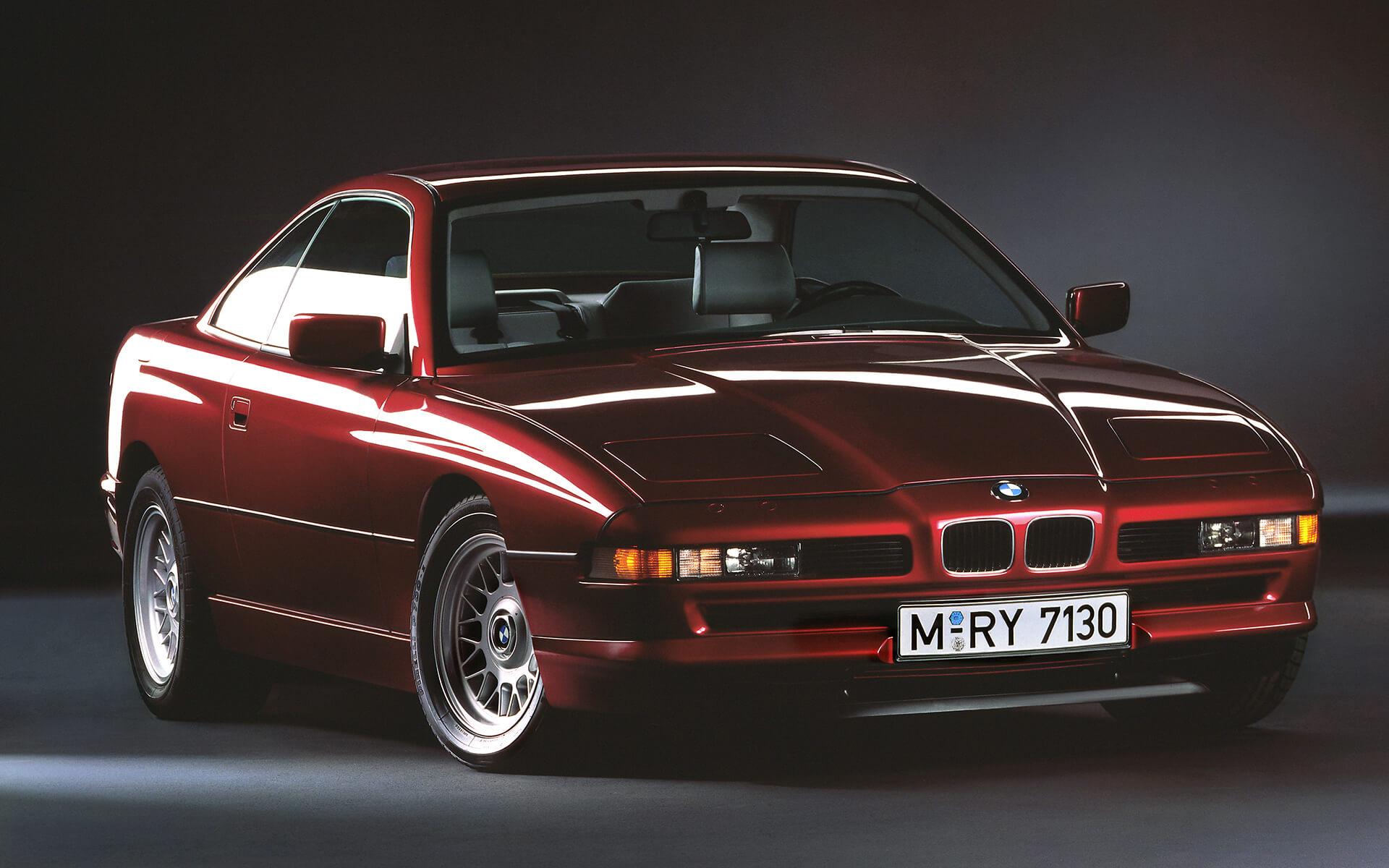 BMW 850i (E31)