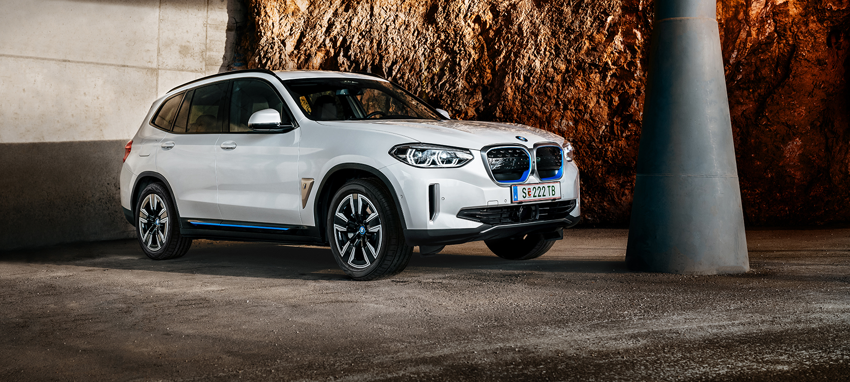 BMW iX3 und BMW i3